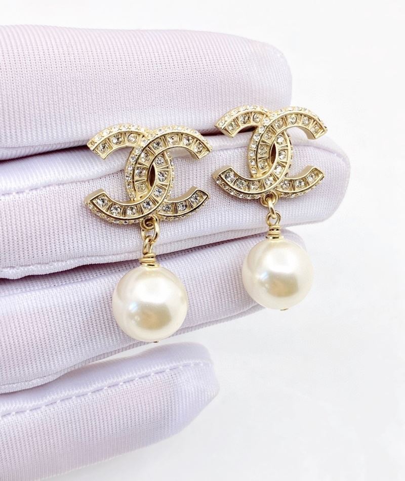 Ch**el earrings